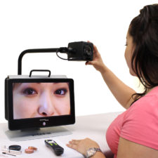 Acrobat Mini HD (CCTV) - Great for self-viewing tasks like applying makeup