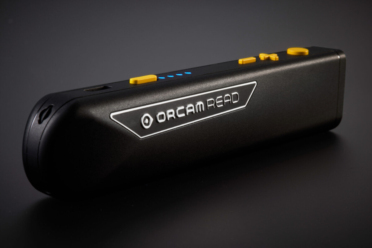 OrCam Read 3 with dark background