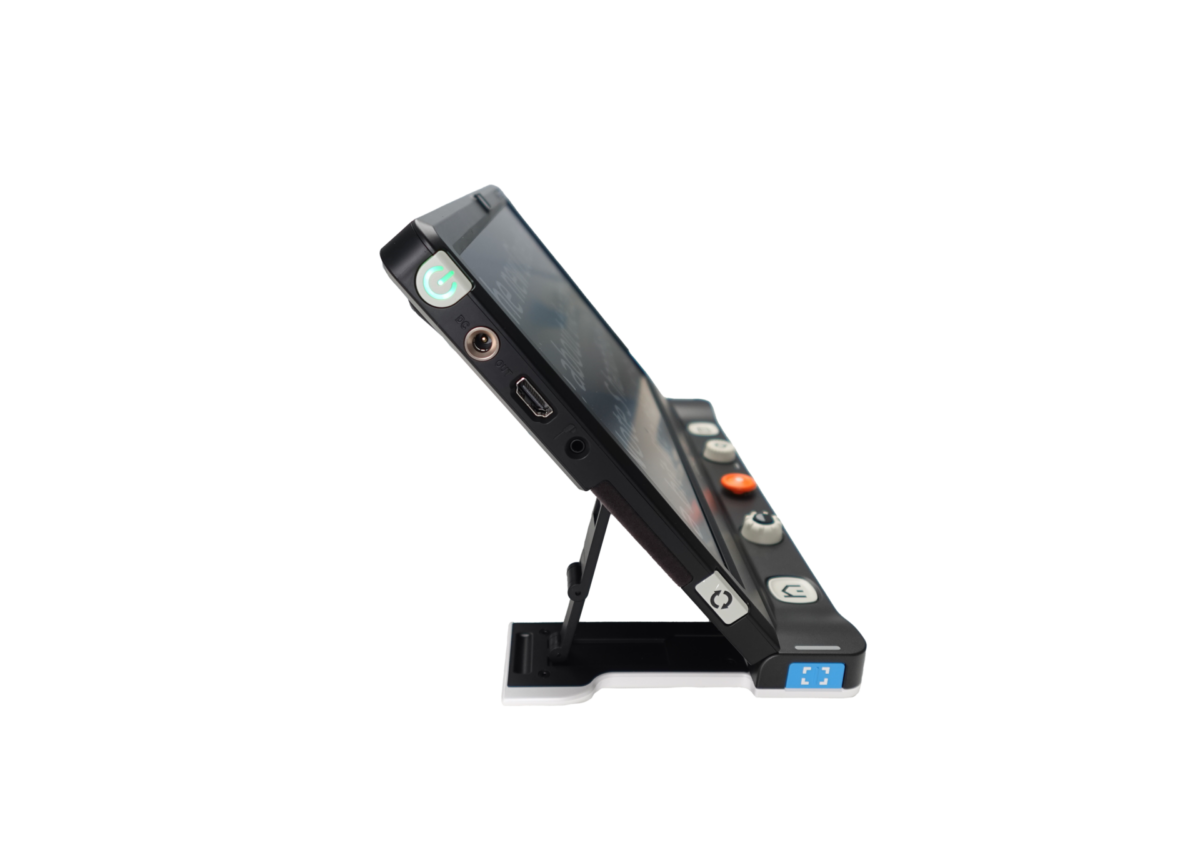 CloverNote HD Handheld Magnifier With Speech left side view